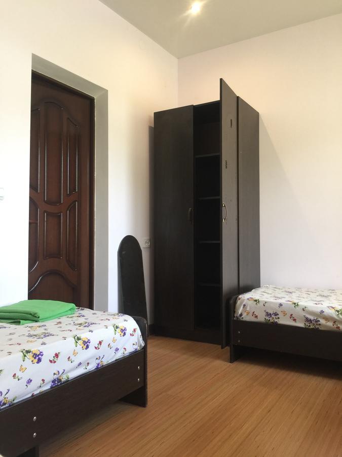 Guest House On Gagarina Varvara10 New Athos Extérieur photo